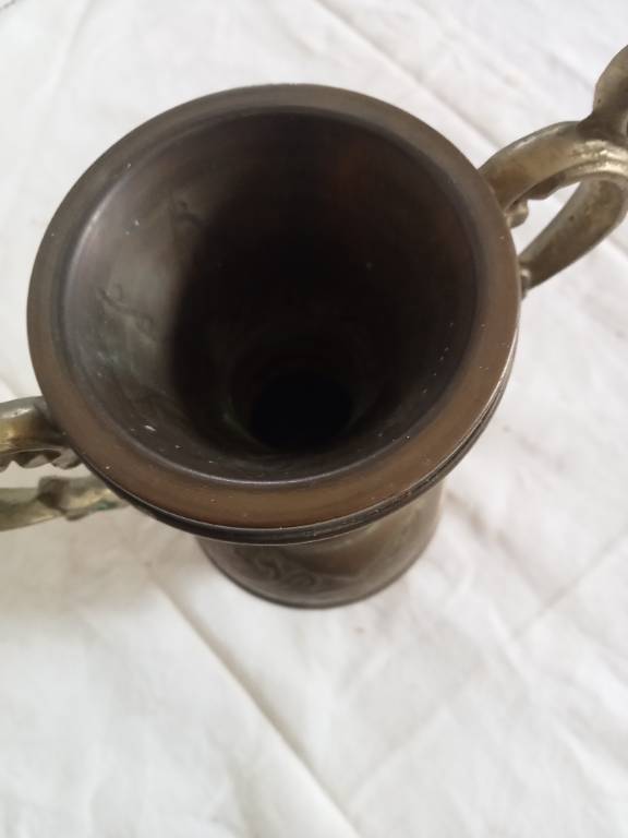 vase coupe en laiton ancien hauteur 20 cm x 15 cm 450 gr | Puces Privées