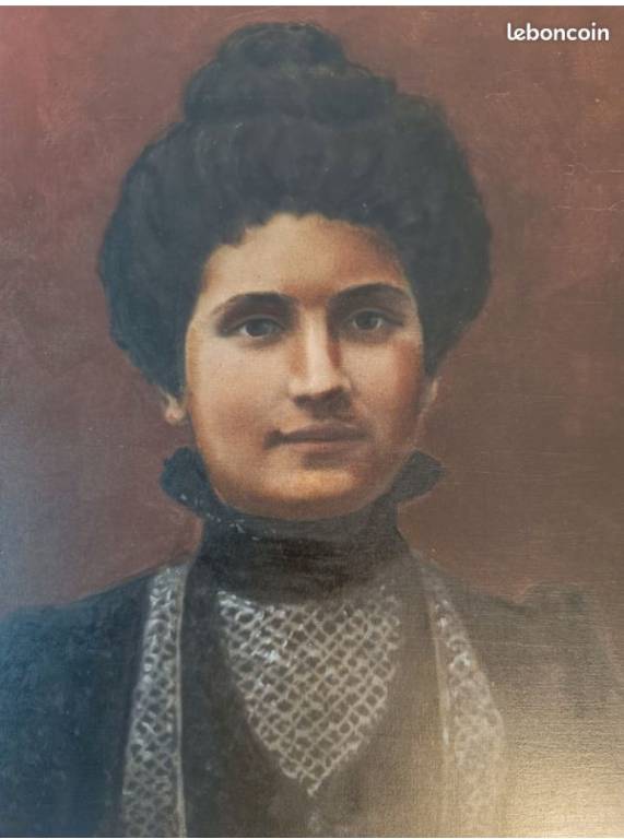 portrait à l'huile sur toile représentant une femme élégante en robe noire, typique de la Belle Époque (fin XIXᵉ siècle). | Puces Privées