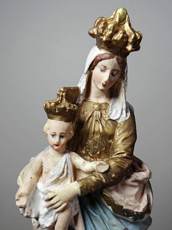 Statue religieuse Notre-Dame des Victoires en plâtre polychrome, début XXe | Puces Privées