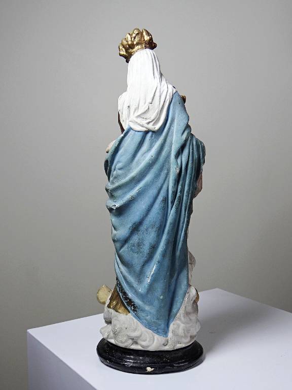 Statue religieuse Notre-Dame des Victoires en plâtre polychrome, début XXe | Puces Privées