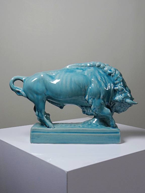 Bison Zsolnay en faïence émaillée turquoise, Hongrie, XXe siècle années 40-50 | Puces Privées