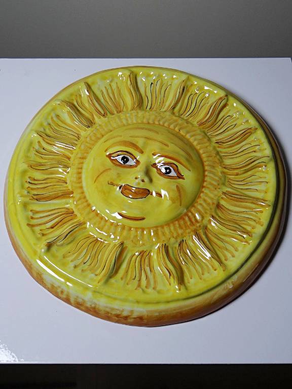 Plaque murale soleil anthropomorphe en majolique de Vietri artisanal vintage | Puces Privées