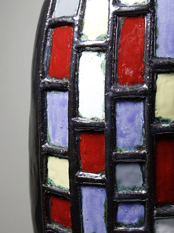 Grand vase moderniste en céramique d'art émaillée noire vintage années 50-70 | Puces Privées