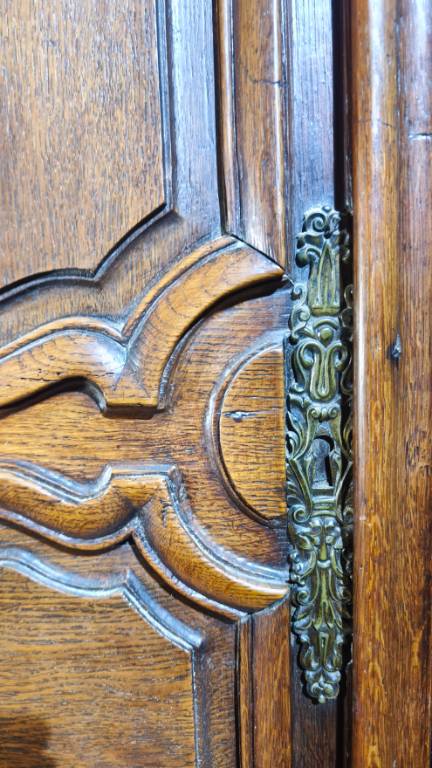 Armoire | Puces Privées