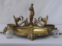 No - 518 -  Encrier en bronze doré  par A Marionnet 1852 - 1910 | Puces Privées