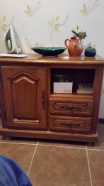 Brocante 38, vitrine Vitrine de isabelle debouvrie, brocante Isere | Puces Privées
