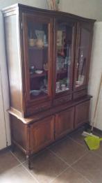 Brocante 38, vitrine Vitrine de isabelle debouvrie, brocante Isere | Puces Privées
