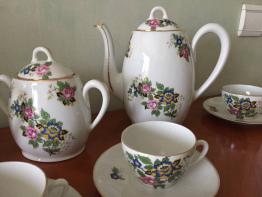 Brocante 93, vitrine Vitrine de EVELYNE GRATTESSOLE, brocante Seine-Saint-Denis | Puces Privées