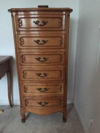 Brocante 93, vitrine Vitrine de EVELYNE GRATTESSOLE, brocante Seine-Saint-Denis | Puces Privées