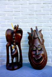 Brocante 94, vitrine Vitrine de yves peyron, brocante Val-de-Marne | Puces Privées