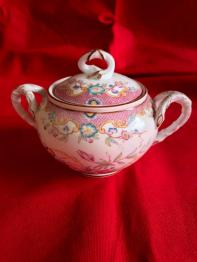 Tasses et sous-tasses en porcelaine de Paris XIX siècle | Puces Privées