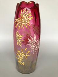 No - 291 - Paire de vases en opaline blanche rehaussées d'or à décor de palmiers et végétation . | Puces Privées