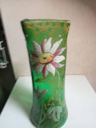 vase ancien en porcelaine hauteur 13,5cm x 11 cm signé brasil | Puces Privées