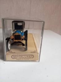 Brocante 70, vitrine jeffbrocante, brocante Haute-Saone | Puces Privées