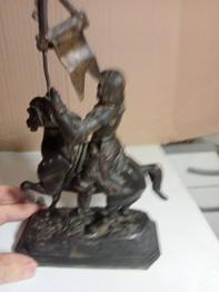 statuette ancienne en régule hauteur 11 cm | Puces Privées