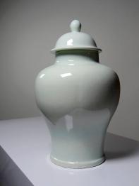 pot de lait du XIXème asiatique en porcelaine de chine hauteur 11 cm | Puces Privées
