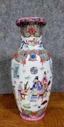 Asie XXeme : paire de vases en porcelaine émaillée de Satsuma | Puces Privées