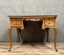 Brocante 71, vitrine Antiquites La Gondole, brocante Saone-et-Loire | Puces Privées