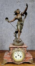 Brocante 71, vitrine Antiquites La Gondole, brocante Saone-et-Loire | Puces Privées