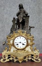 Brocante 71, vitrine Antiquites La Gondole, brocante Saone-et-Loire | Puces Privées