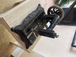 Brocante 78, vitrine Vitrine de Vic, brocante Yvelines | Puces Privées