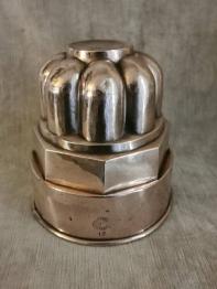 No - 613 - Moule à gâteau en cuivre XIXème siècle | Puces Privées