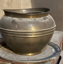 Brocante 26, vitrine Vitrine de Rabo Emmanuelle, brocante Drome | Puces Privées