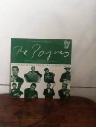 Brocante 13, vitrine Vintage et vinyls, brocante Bouches-du-Rhone | Puces Privées
