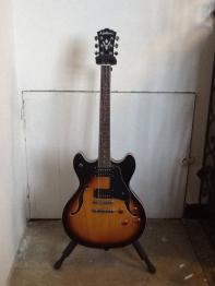 Brocante 13, vitrine Vintage et vinyls, brocante Bouches-du-Rhone | Puces Privées