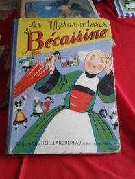 Brocante 64, vitrine Vitrine de Nadine Leprest, brocante Pyrenees-Atlantiques | Puces Privées