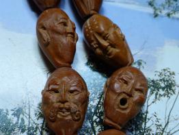 Brocante 74, vitrine Vitrine de Gilbert Charbonnier, brocante Haute-Savoie | Puces Privées