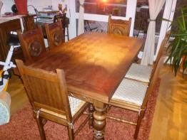 Brocante 94, vitrine Vitrine de Angie Fasoula, brocante Val-de-Marne | Puces Privées