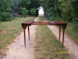 Brocante , vitrine ANTICS SERVICES, brocante France | Puces Privées
