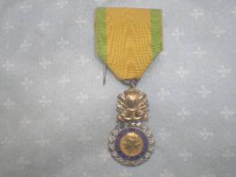medaille francaise  des ancien combatant de l algerie | Puces Privées