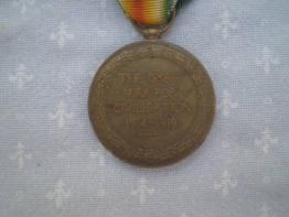 Médaille militaire et diplôme