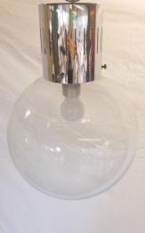 Suspension vintage 1970 globe en verre et chrome | Puces Privées