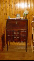 Brocante 13, vitrine Vitrine de Emma Vegscheider, brocante Bouches-du-Rhone | Puces Privées