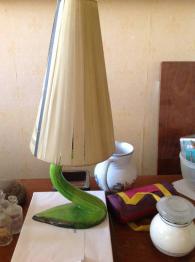 Brocante , vitrine Vitrine de Martine lucienne Battestini , brocante | Puces Privées