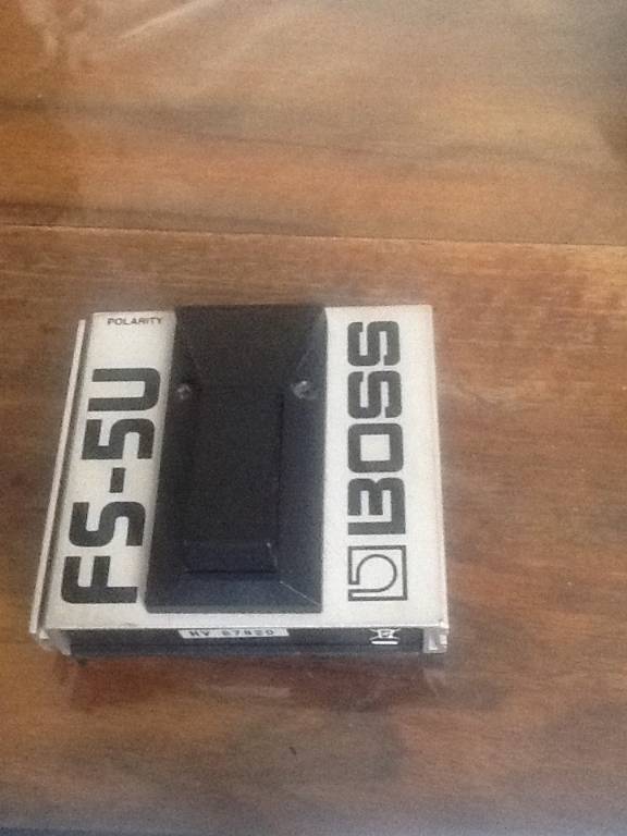 1 pédale Fuzz de marque Boss, Appareils audio anciens, Musique | Puces Privées