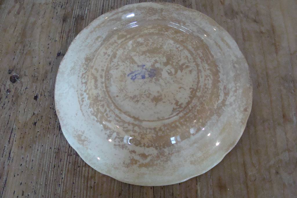 Assiette ancienne 