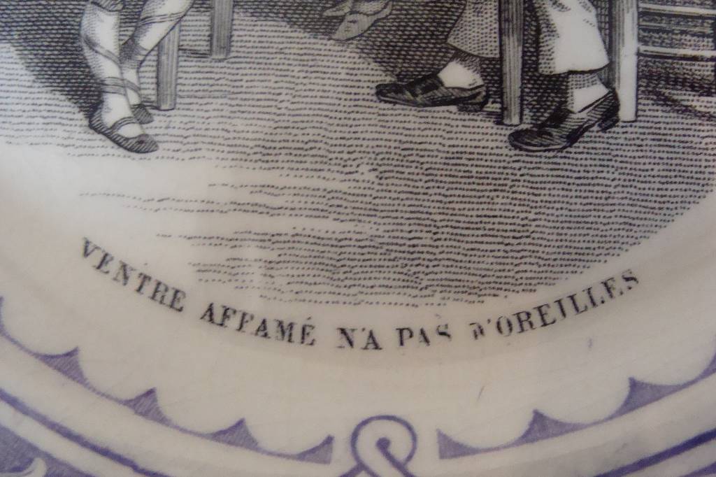 Assiette ancienne 