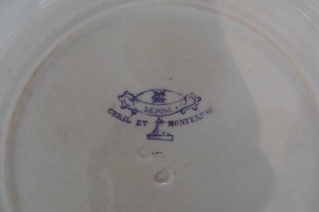 Assiette ancienne 