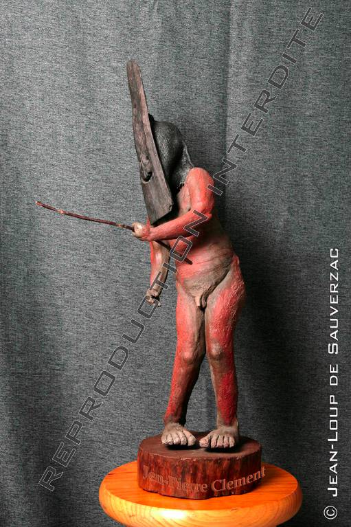 Le petit bouffon à la baguette. Une sculpture polychrome céramique et bois de Jean-Pierre Clément, Sculptures bois, Sculptures | Puces Privées
