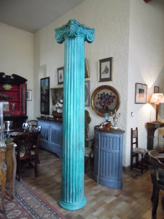 Grande paire de colonnes | Puces Privées