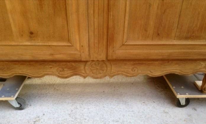 Belle armoire régionale 19ème restaurée | Puces Privées