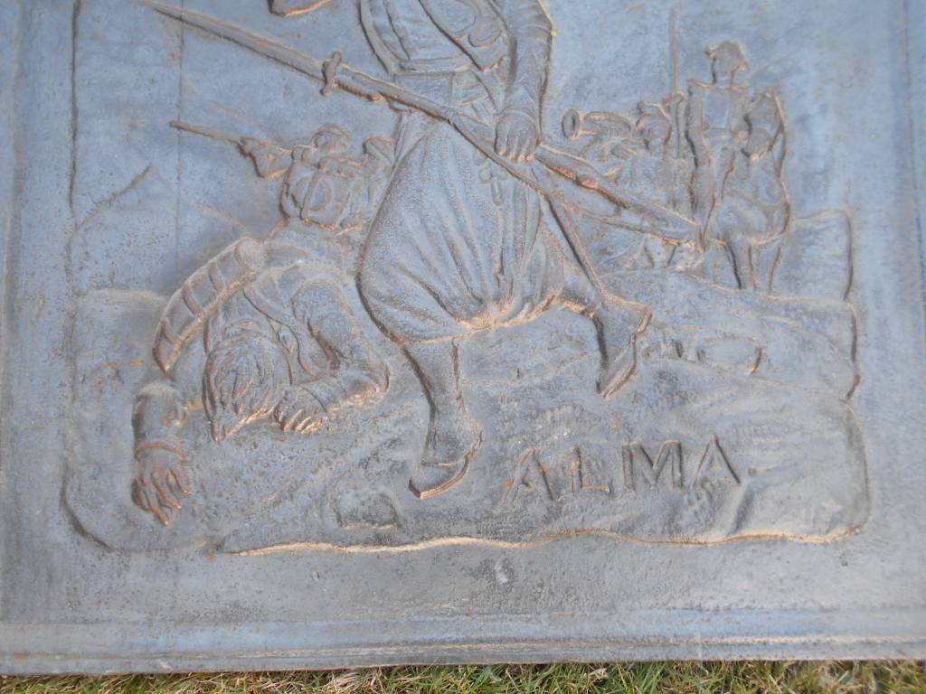 plaque de chemine en fonte au zouave bataille de l  alma | Puces Privées