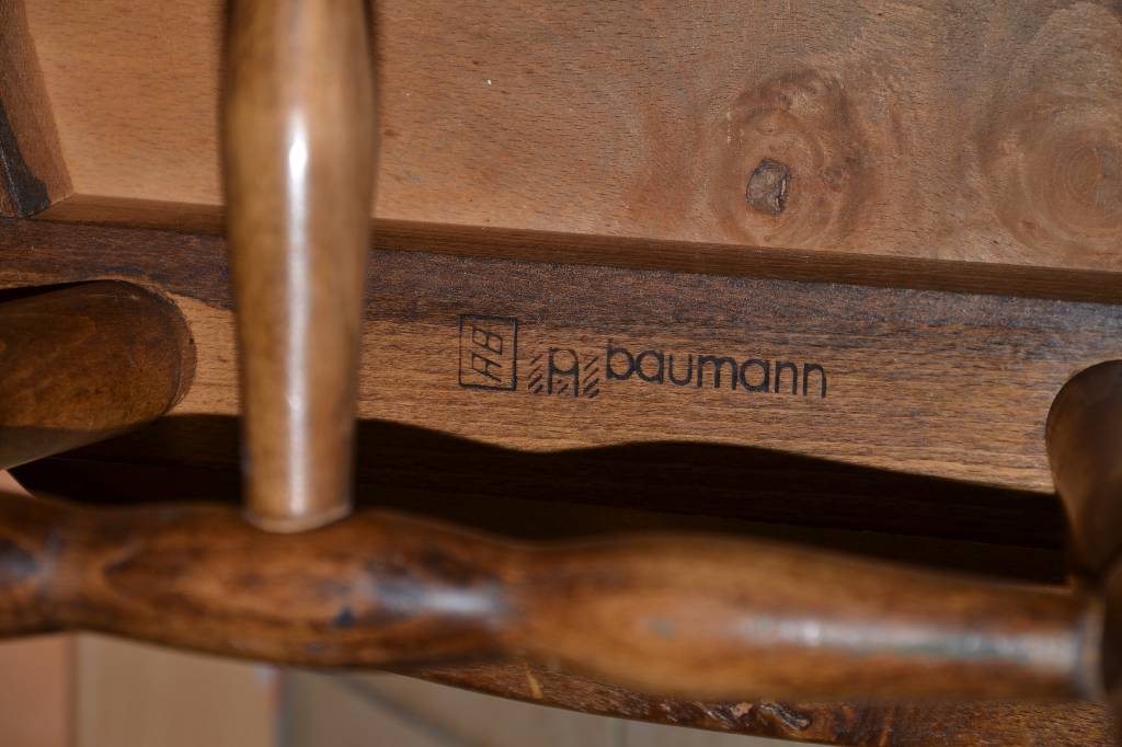 Lot de  2 chaises estampillées Baumann | Puces Privées