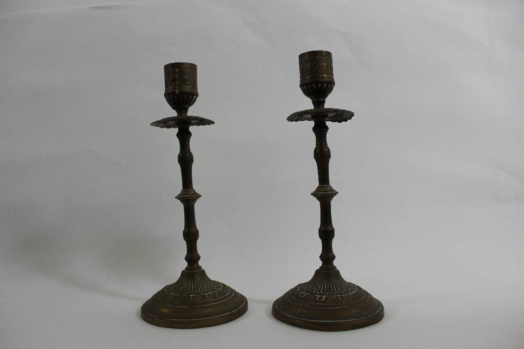 chandeliers anciens en laiton | Puces Privées