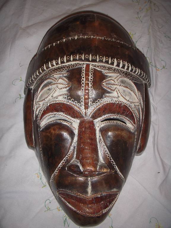masque bamoun du Cameroun | Puces Privées